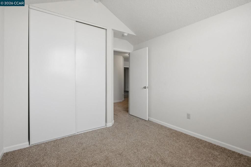 Image 54 of property listing at 6033 Lakeview Cir, Fairfield, CA 94534