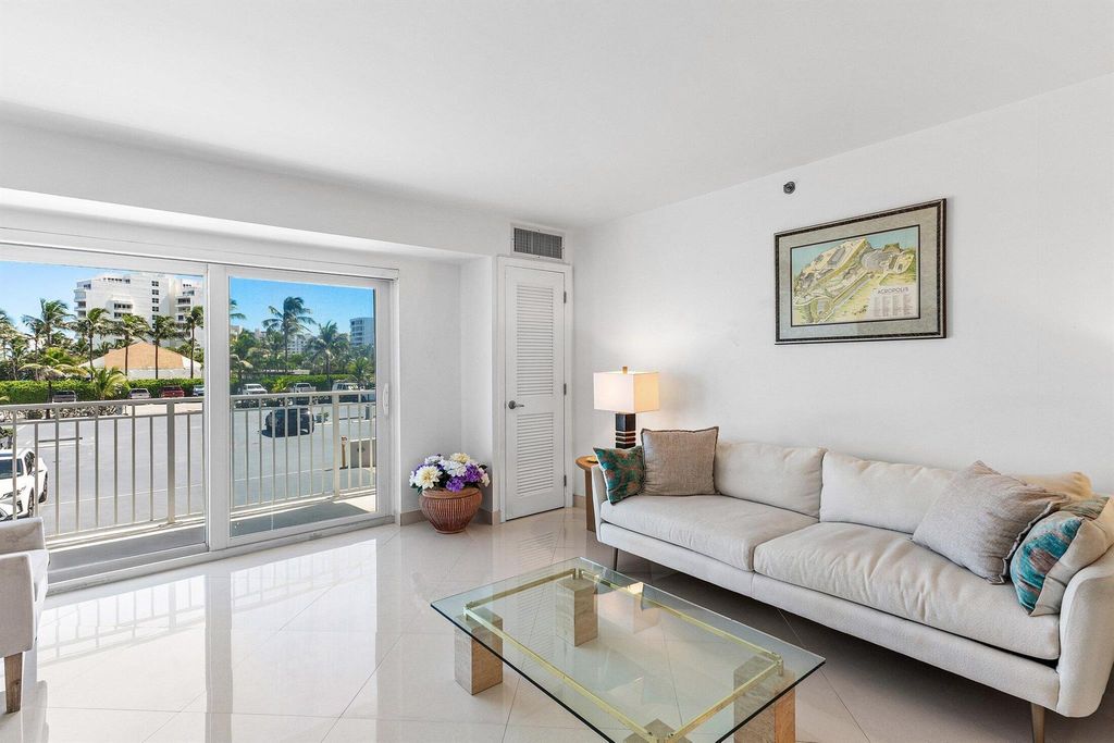 Image 10 of property listing at 3301 S Ocean Boulevard 105, Highland Beach, FL 33487