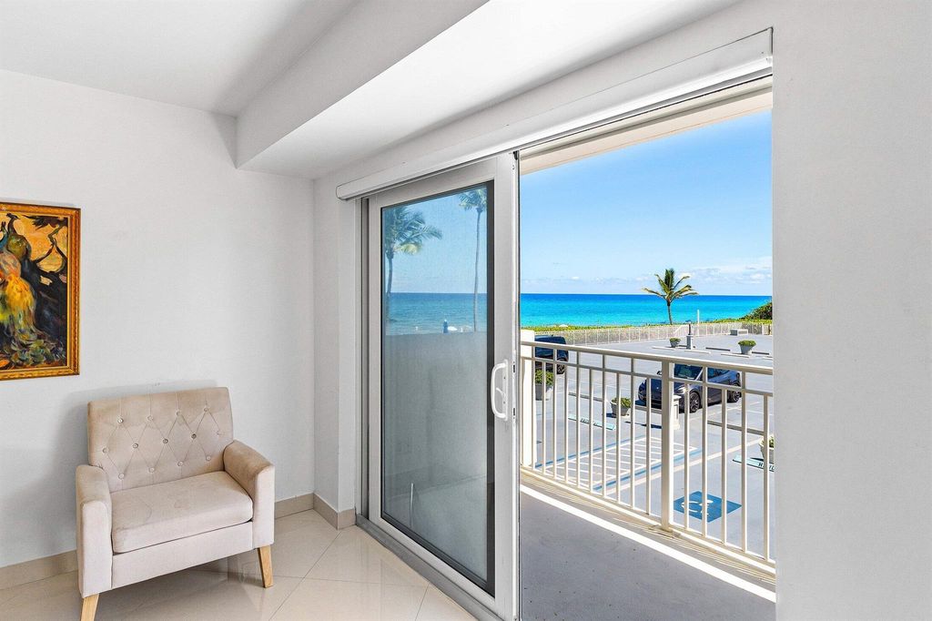 Image 13 of property listing at 3301 S Ocean Boulevard 105, Highland Beach, FL 33487