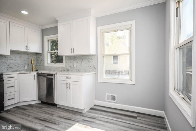 9813 BRADDOCK RD, Silver Spring, MD 20903