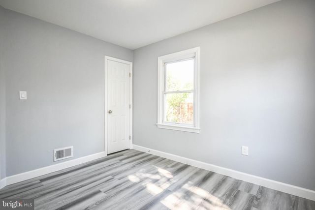 9813 BRADDOCK RD, Silver Spring, MD 20903