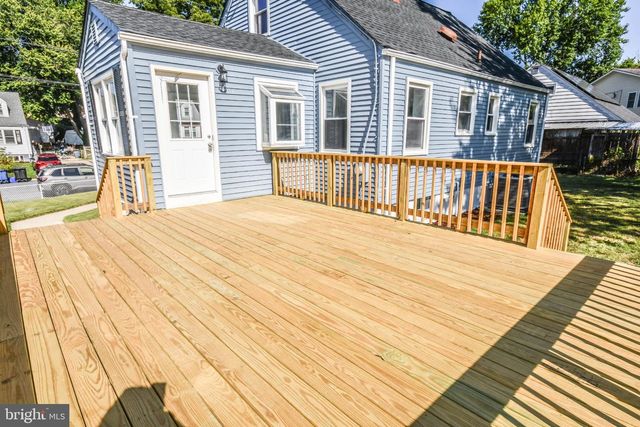 9813 BRADDOCK RD, Silver Spring, MD 20903