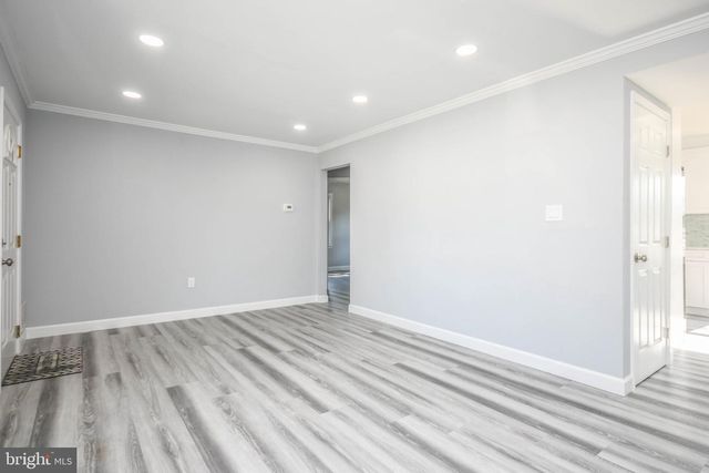9813 BRADDOCK RD, Silver Spring, MD 20903