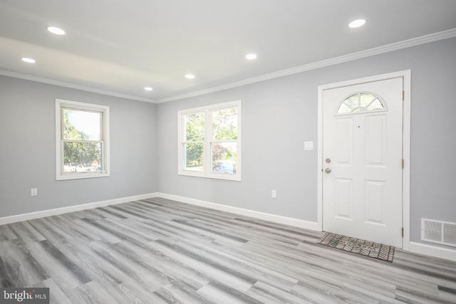 9813 BRADDOCK RD, Silver Spring, MD 20903