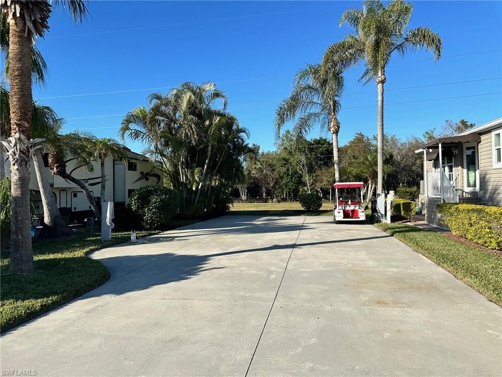 1623 Diamond Lake CIR, NAPLES, FL 34114 — photo 3