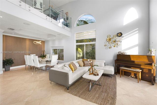 11243 NW 58th Ter 1, Doral, FL 33178