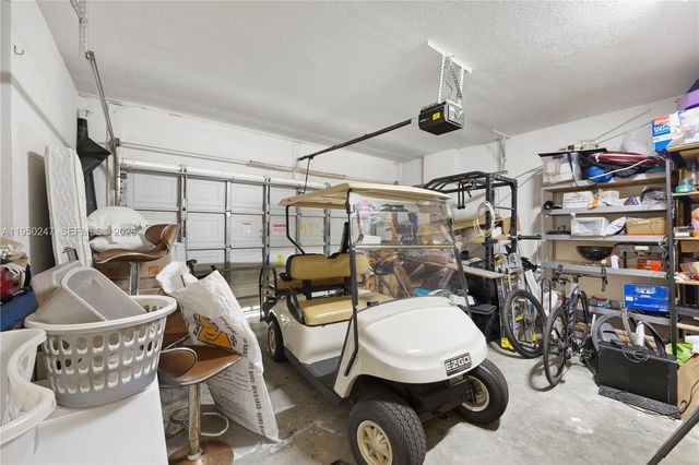 11243 NW 58th Ter 1, Doral, FL 33178