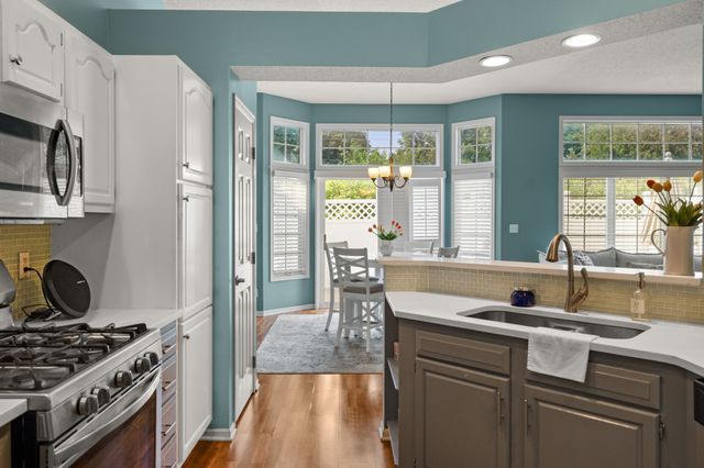 2801 Ep True Parkway 1006, West Des Moines, IA 50265