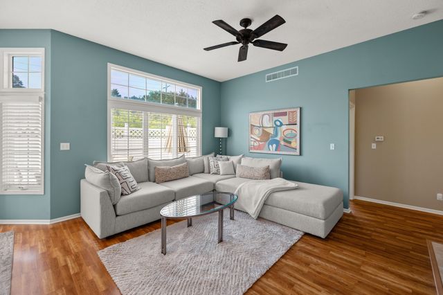 2801 Ep True Parkway 1006, West Des Moines, IA 50265