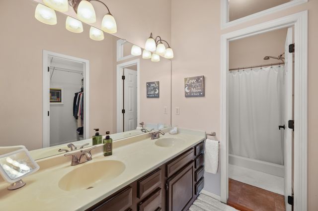 2801 Ep True Parkway 1006, West Des Moines, IA 50265