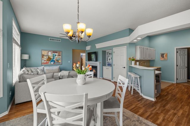 2801 Ep True Parkway 1006, West Des Moines, IA 50265