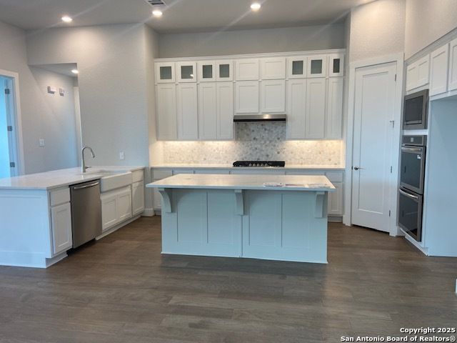 125 Rainwater, Boerne, TX 78006