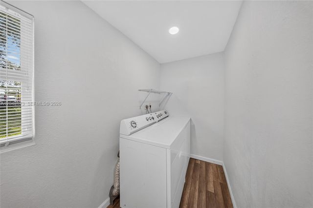 9828 NW 26th Ave, Miami, FL 33147