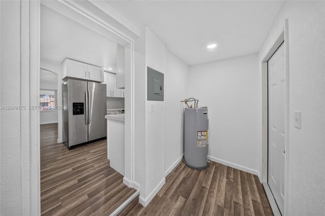 9828 NW 26th Ave, Miami, FL 33147