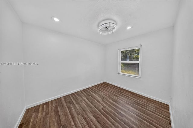 9828 NW 26th Ave, Miami, FL 33147
