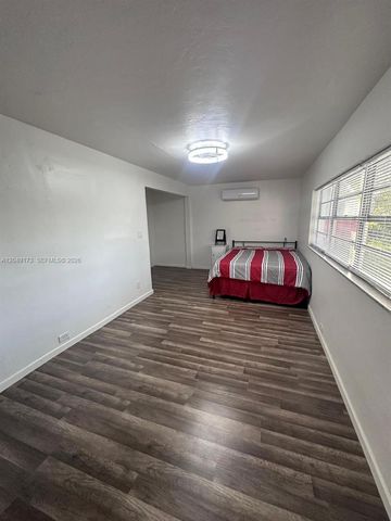 9828 NW 26th Ave, Miami, FL 33147