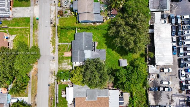 9828 NW 26th Ave, Miami, FL 33147