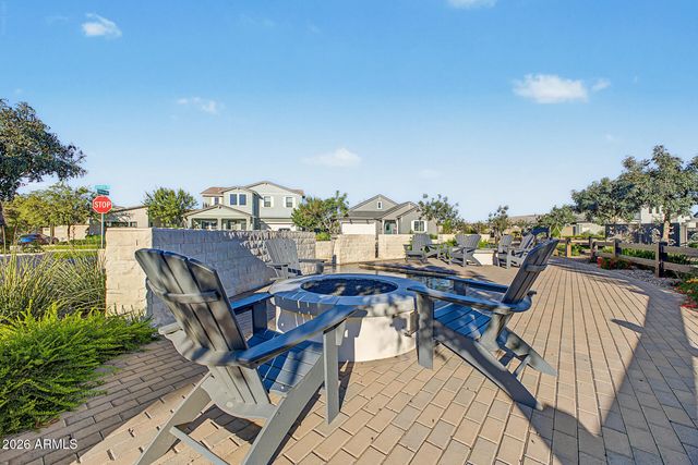 35121 N MAGNETTE Way, San Tan Valley, AZ 85144