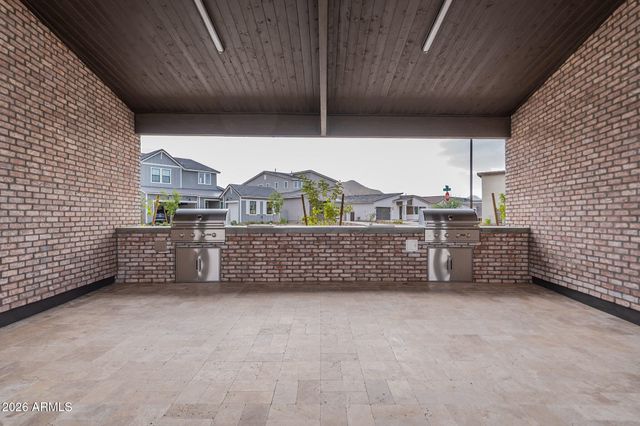 35121 N MAGNETTE Way, San Tan Valley, AZ 85144