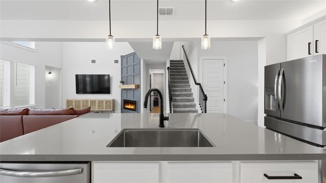 195 Grand Canyon WAY, Kyle, TX 78640