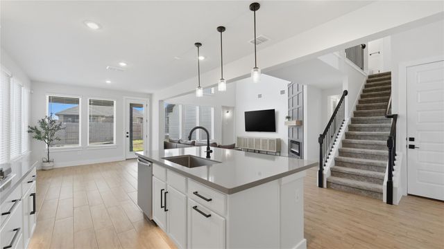 195 Grand Canyon WAY, Kyle, TX 78640