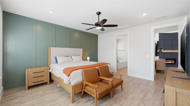 195 Grand Canyon WAY, Kyle, TX 78640