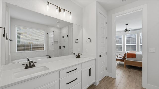 195 Grand Canyon WAY, Kyle, TX 78640