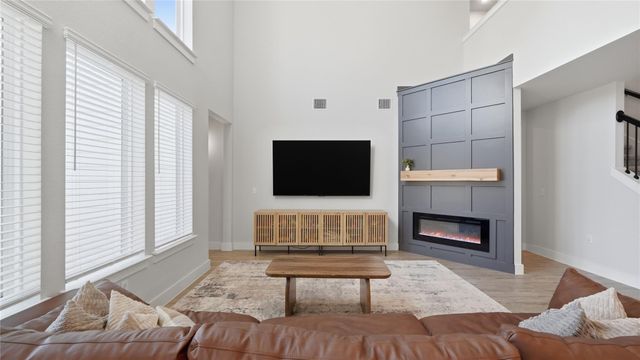 195 Grand Canyon WAY, Kyle, TX 78640