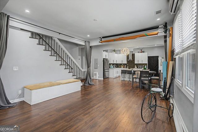 3216 Dogwood Drive, Atlanta, GA 30354