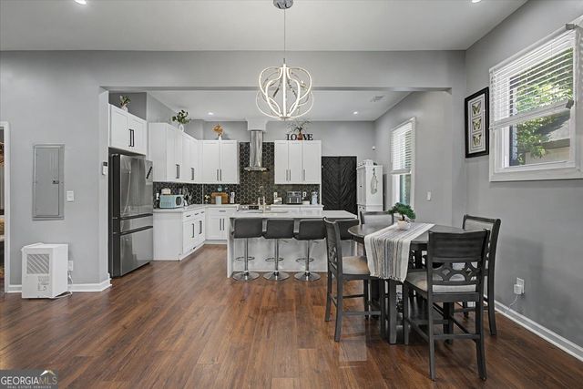 3216 Dogwood Drive, Atlanta, GA 30354