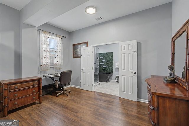 3216 Dogwood Drive, Atlanta, GA 30354