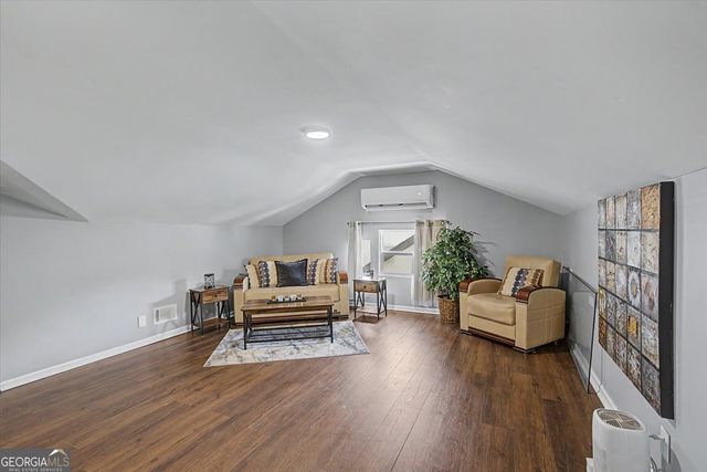 3216 Dogwood Drive, Atlanta, GA 30354