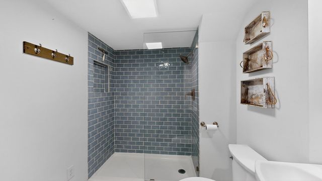 3927 Oak Park Circle SE, Rochester, MN 55904