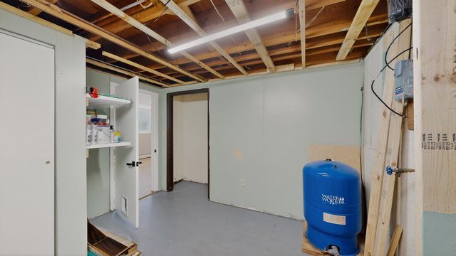 3927 Oak Park Circle SE, Rochester, MN 55904