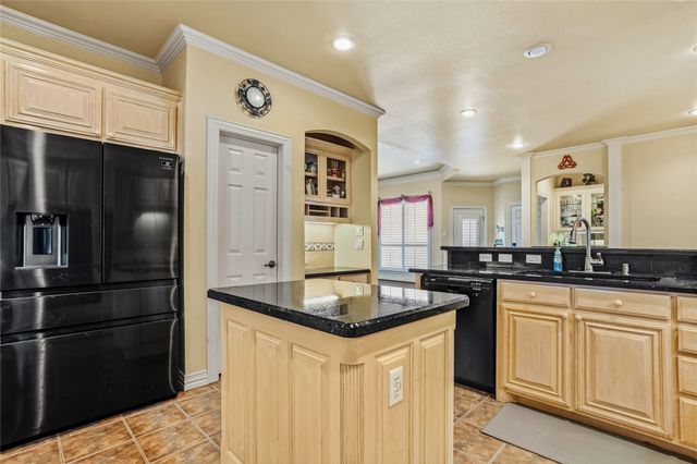 3106 Stornoway Trail, Arlington, TX 76012