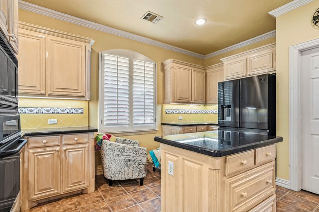 3106 Stornoway Trail, Arlington, TX 76012