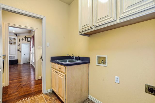 3106 Stornoway Trail, Arlington, TX 76012