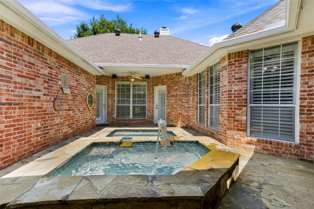 3106 Stornoway Trail, Arlington, TX 76012