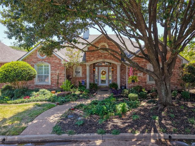 3106 Stornoway Trail, Arlington, TX 76012