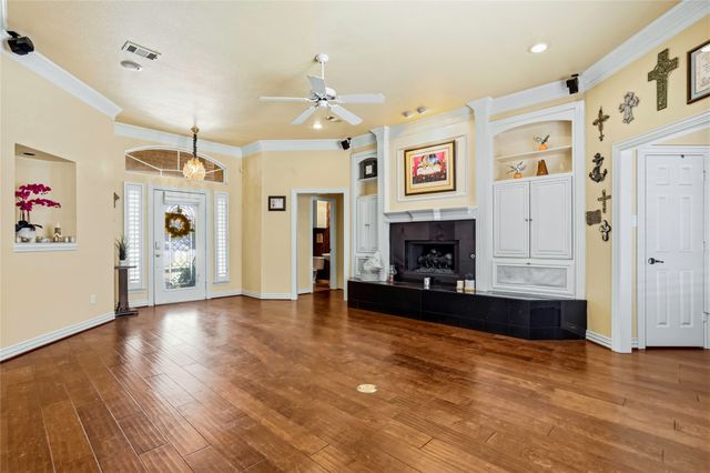 3106 Stornoway Trail, Arlington, TX 76012