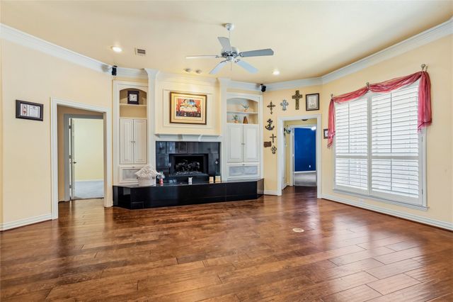 3106 Stornoway Trail, Arlington, TX 76012