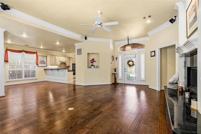 3106 Stornoway Trail, Arlington, TX 76012