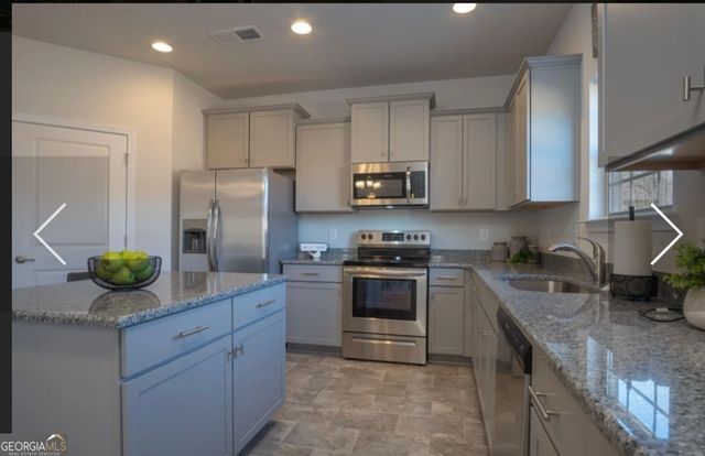 228 Thunder Valley, Dawsonville, GA 30534