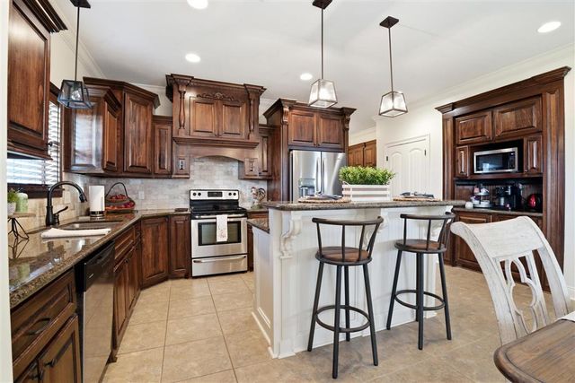 5619 Jude Vincent Lane, Iowa, LA 70647