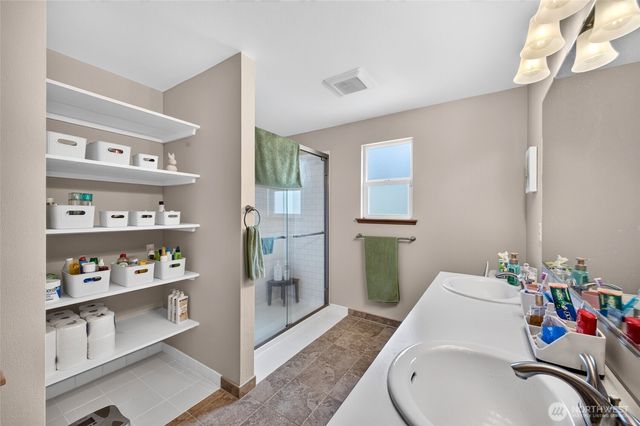2907 173rd Street E, Tacoma, WA 98445