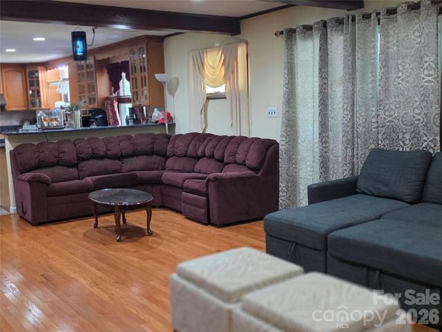 14325 Fountain Lane, Charlotte, NC 28278