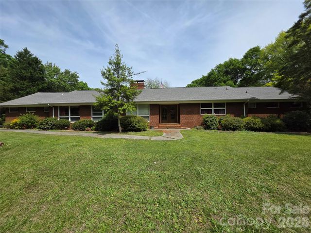 14325 Fountain Lane, Charlotte, NC 28278