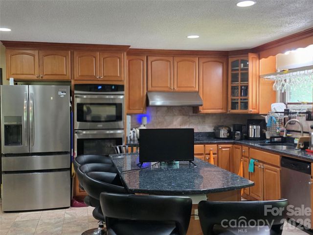 14325 Fountain Lane, Charlotte, NC 28278