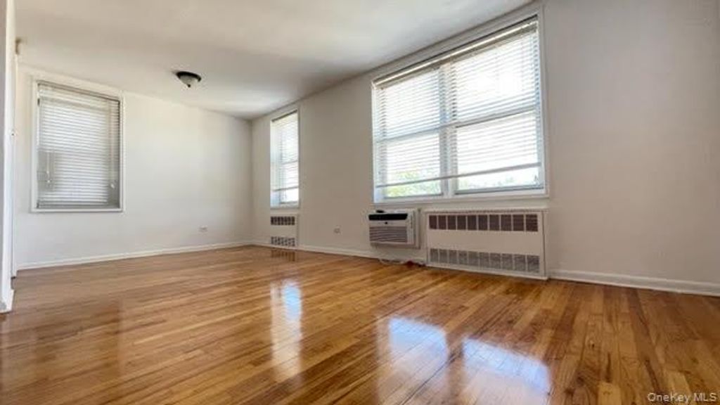 63-11 Queens Boulevard E17, Woodside, NY 11377 — photo 2