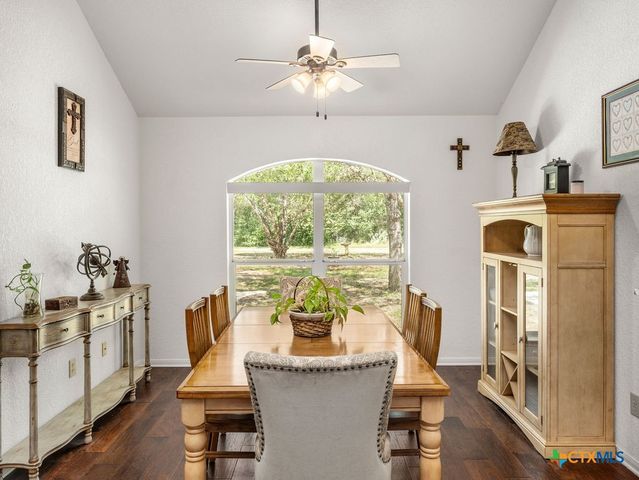 123 Elk Ridge, Canyon Lake, TX 78133
